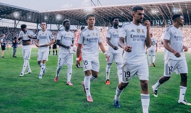 kaiyun-落后巴萨4分！皇马更衣室几乎绝望：翻盘希望渺茫 想要换帅|巴塞罗那|西甲|阿韦洛亚|塞尔|塞尔电台_新浪体育_新浪新闻