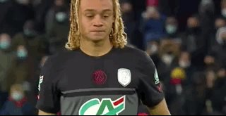 1643673101846022467.gif 5.gif